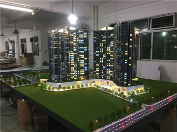 Modelos diminutos com luz, jogos da construção de Real Estate Maquette do modelo da arquitetura da construção